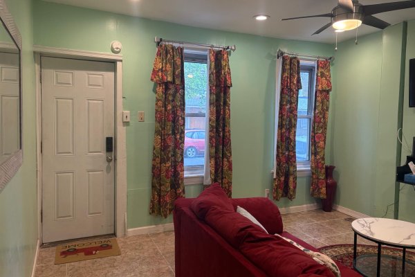 Claymont Home - Image 3