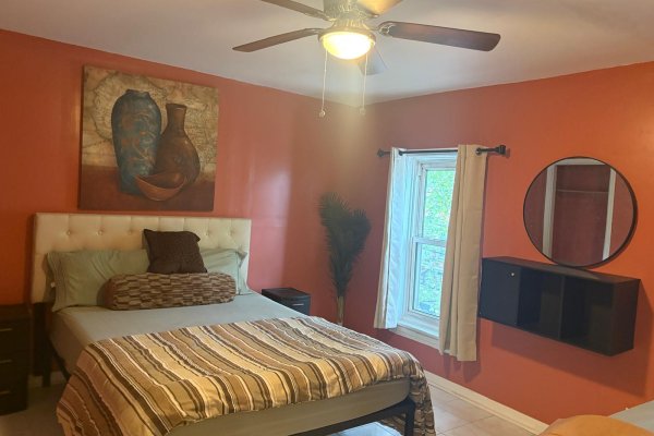 Claymont Home - Image 13