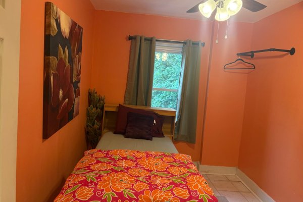 Claymont Home - Image 16