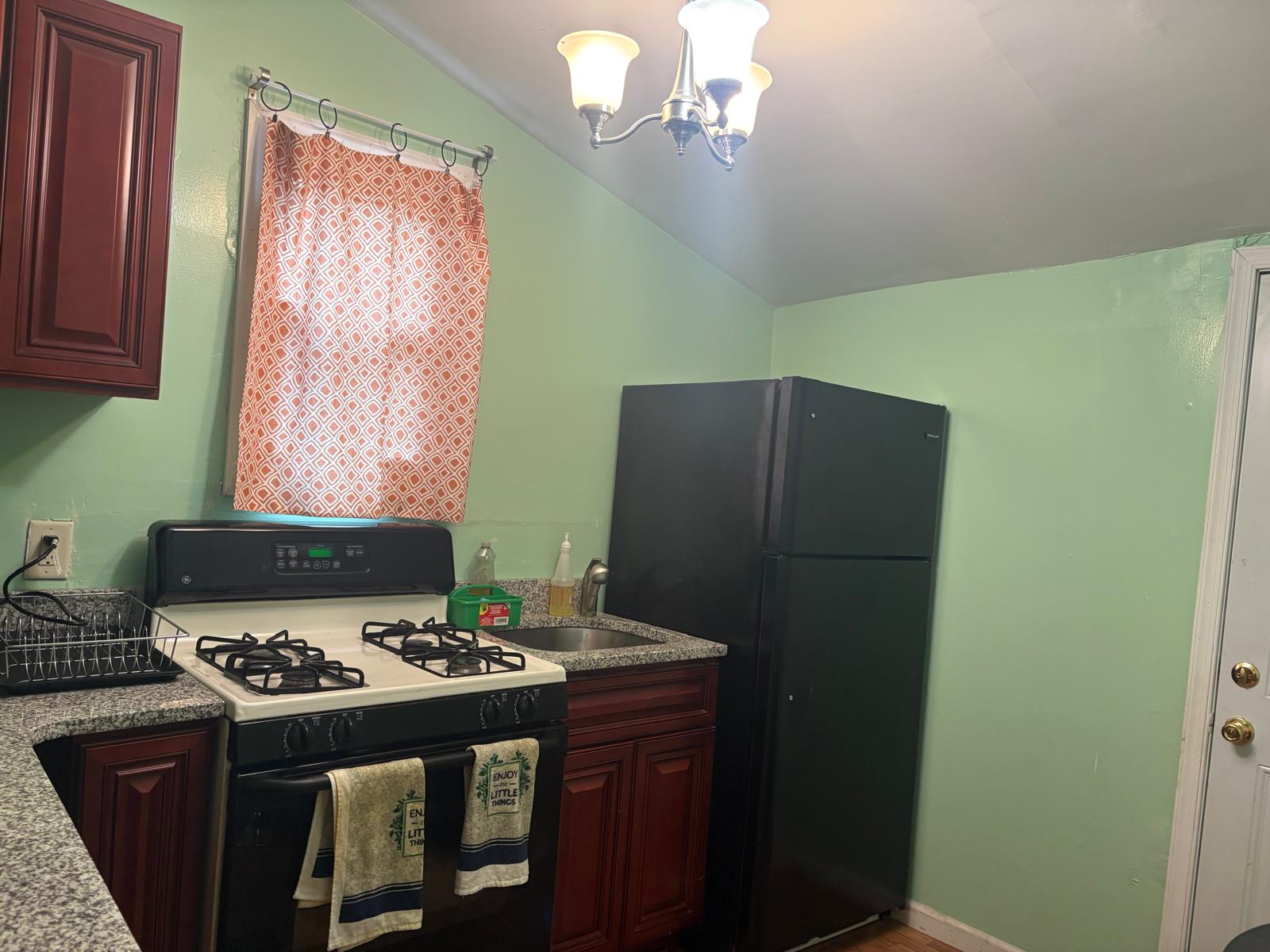 Claymont Home - Image 7