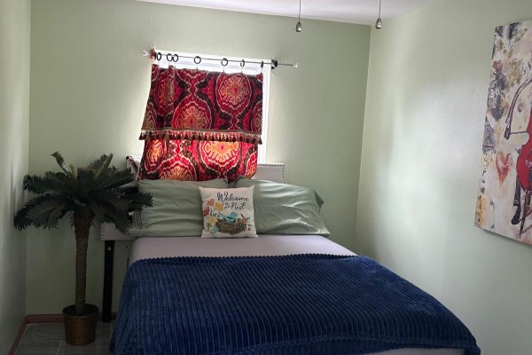 Welsh Road House - Image 14