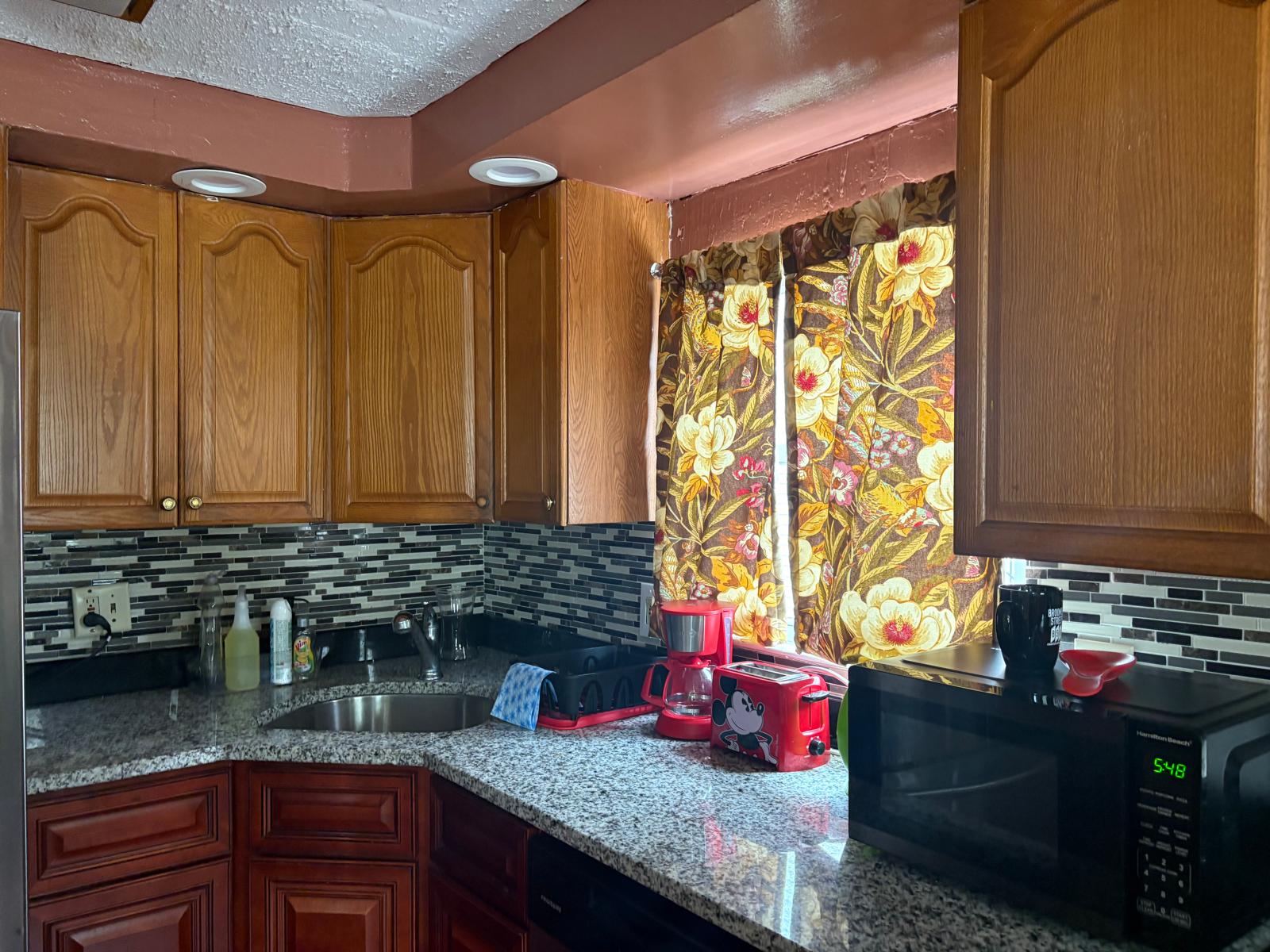 Welsh Road House - Image 24