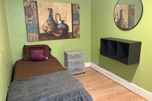 Highland Home - Image 17