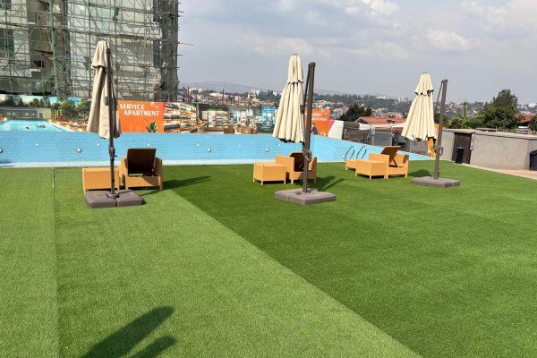Green Plaza - Image 64