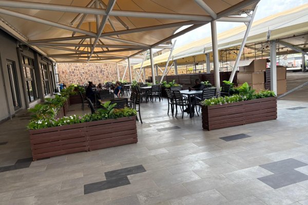 Green Plaza - Image 65