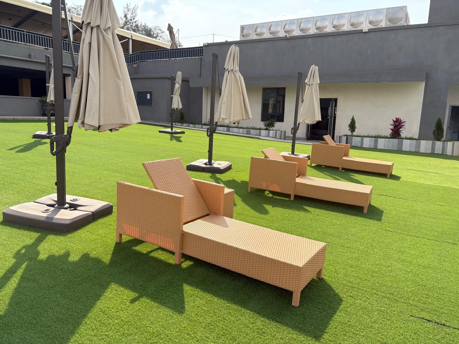 Green Plaza - Image 58